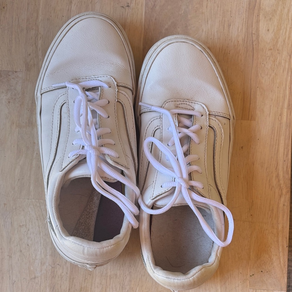 Vans Women's Sneakers - Leather